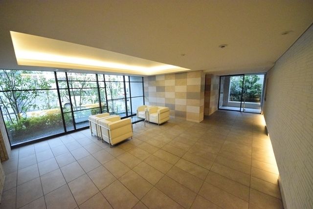 エントランス　★辻堂徒歩圏内の分譲マンション★