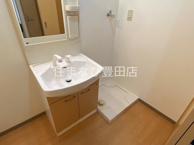 洗面設備　同型別部屋写真