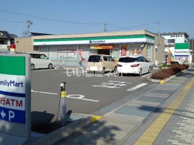 コンビニ　ファミリーマート 篠ノ井杵淵店（コンビニ）まで383m