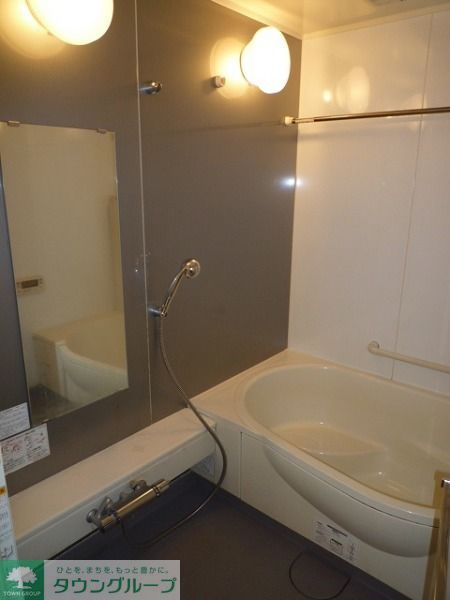 バス・シャワールーム　※別部屋参考写真