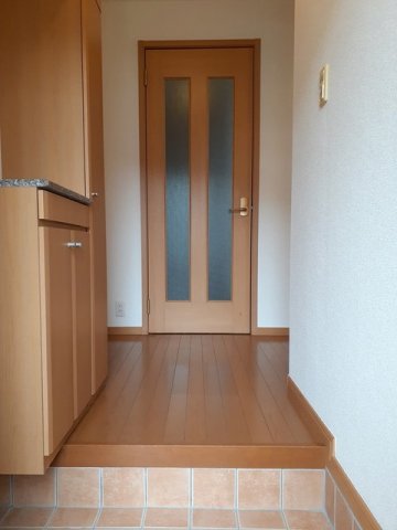玄関　明るい玄関です