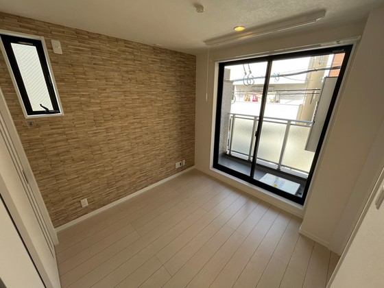 居室・リビング　※別部屋の写真です