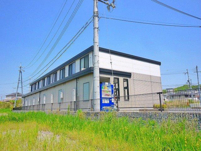 建物外観　外観は落ち着いています