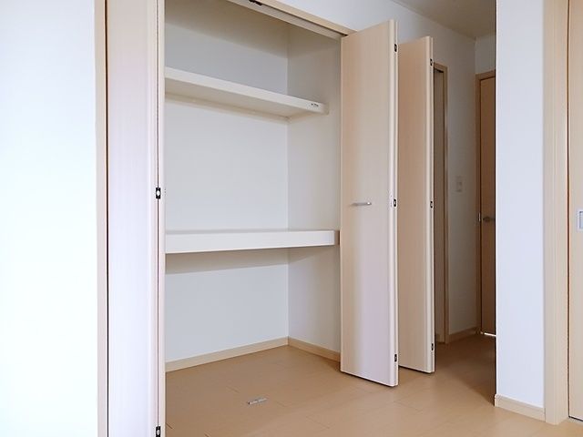 シャン プリュネルの内装写真