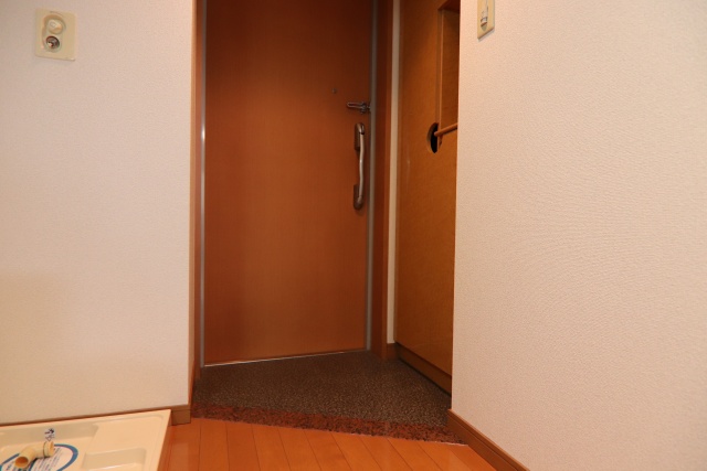 玄関　※別室参考写真