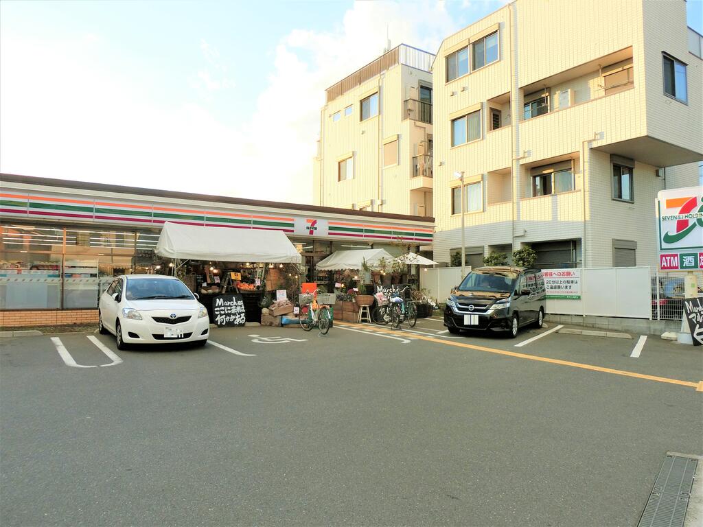 コンビニ　セブンイレブン世田谷野沢2丁目店（コンビニ）まで309m