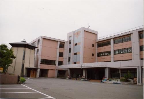 小学校　柏崎市立大洲小学校（小学校）まで809m