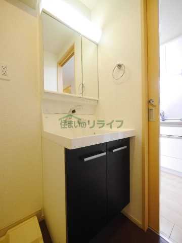 洗面設備　同タイプ別部屋参考写真となります。