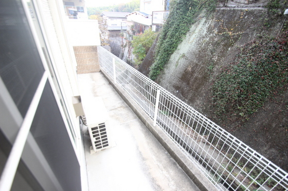バルコニー　※別号室のお写真です