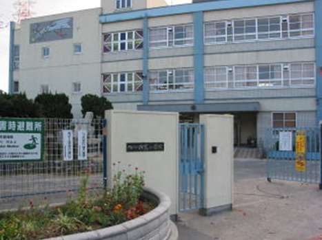小学校　門真市立四宮小学校（小学校）まで1025m