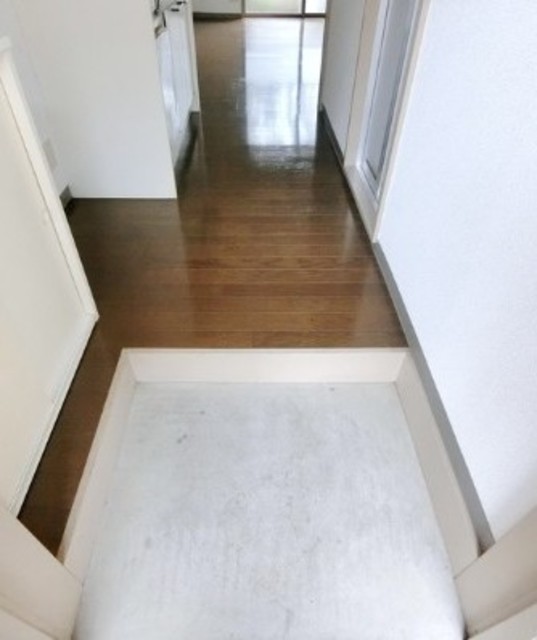 玄関　別部屋参考写真。