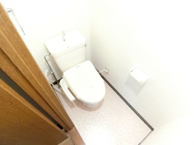 トイレ　同物件別部屋