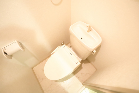 トイレ　※別部屋の写真です
