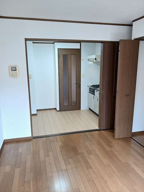 その他部屋・スペース　☆キッチンスペースと洋室は扉で仕切れます☆