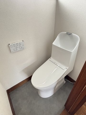 その他　２階トイレ新品