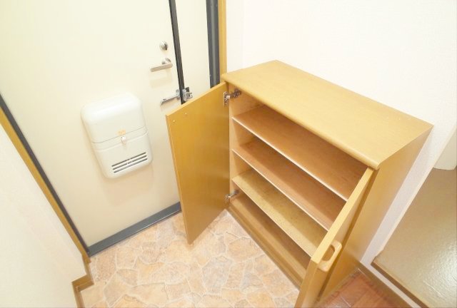セルビシオ本山の玄関写真