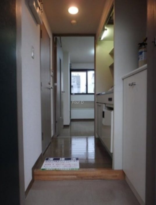玄関　★見学予約受付中★