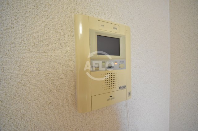 セキュリティ　トゥールロワイエ北梅田　モニター付きインターホン