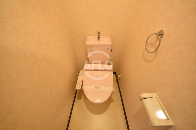 トイレ　トゥールロワイエ北梅田　トイレ