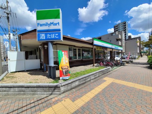 コンビニ　ファミリーマート 千種一丁目店（コンビニ）まで254m