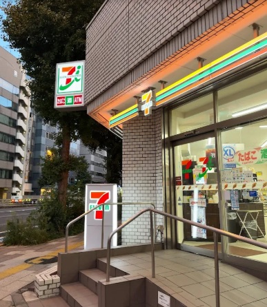 コンビニ　セブンイレブン芝2丁目金杉橋店（コンビニ）まで224m