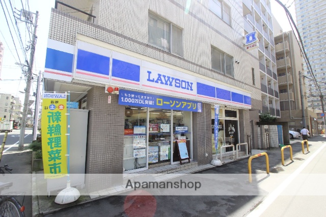 コンビニ　ローソン（コンビニ）まで126m