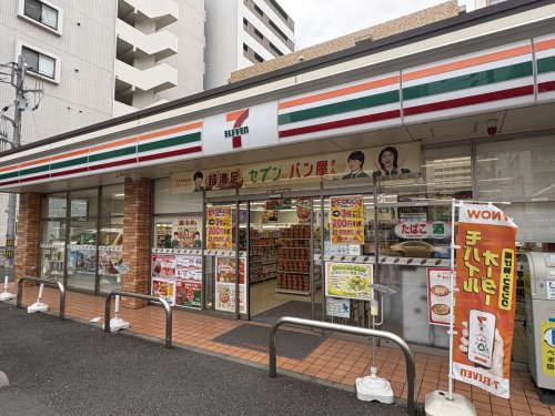 コンビニ　セブンイレブン 横浜吉野町駅前店（コンビニ）まで473m