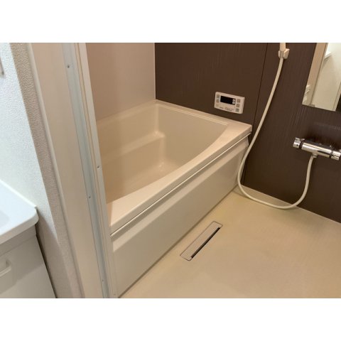 バス・シャワールーム　お風呂で日々の疲れを落としましょう
