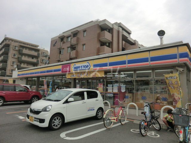 コンビニ　ミニストップ名古屋城南町店（コンビニ）まで356m