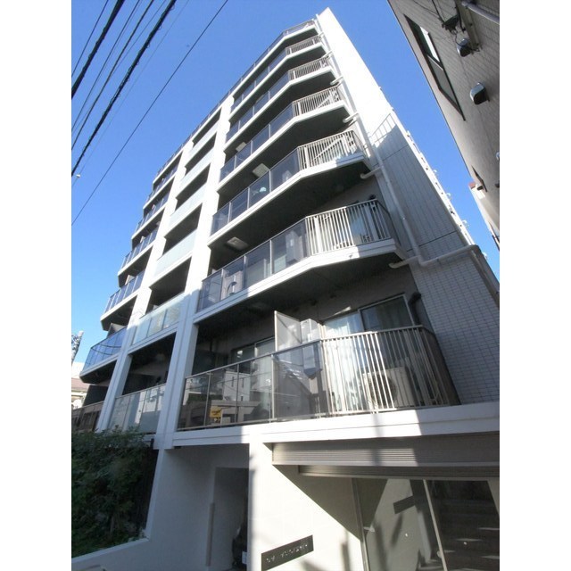 建物外観　外観は落ち着いています