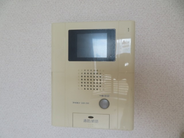 セキュリティ　TVドアホンで安心です。