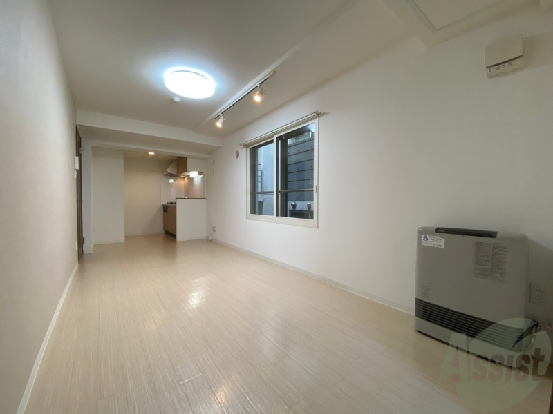 居室・リビング　広くてキレイなお部屋が広がっていて、充実した生活が送れそう。