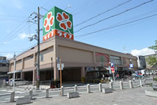 スーパー　ライフ守口寺方店（スーパー）まで713m