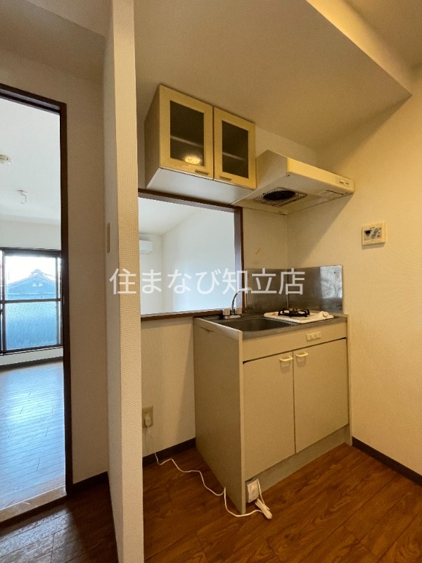 キッチン　同型別部屋写真