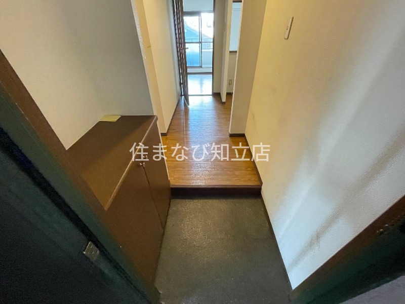 玄関　同型別部屋写真