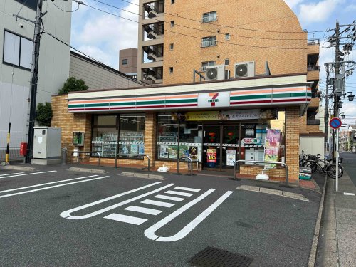 コンビニ　セブン-イレブン 名古屋瑞穂通８丁目店（コンビニ）まで495m
