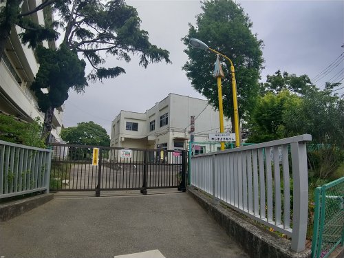 幼稚園・保育園　習志野市立屋敷幼稚園（幼稚園・保育園）まで1108m