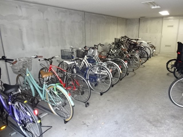 駐車場　駐輪場