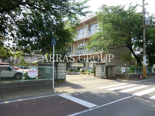 小学校　千葉市立山王小学校（小学校）まで930m