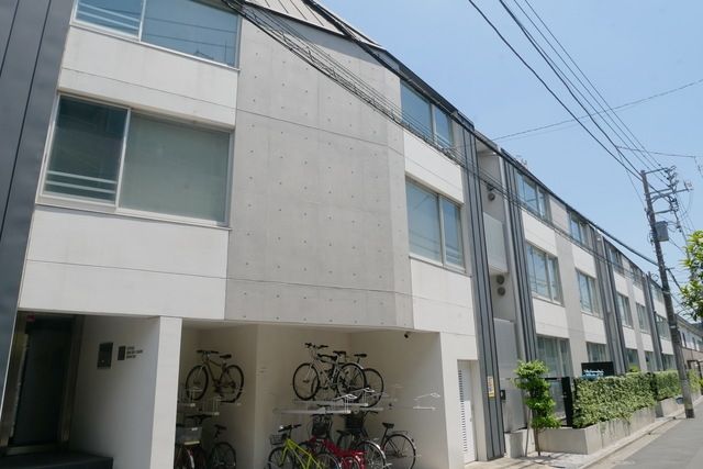 建物外観　★外観★
