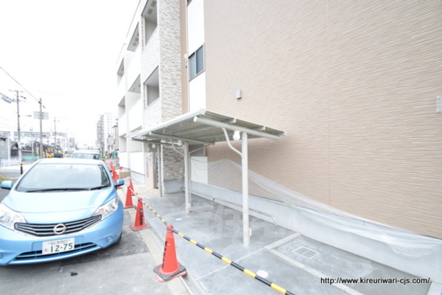駐車場　駐輪場