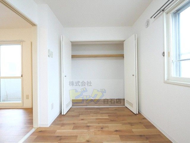 収納　各部屋にクローゼット付きです♪
