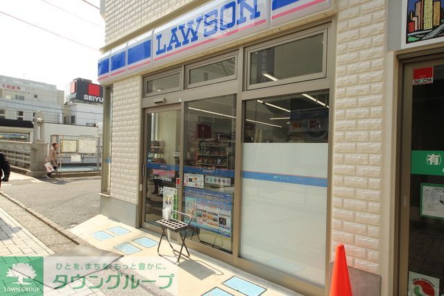コンビニ　ローソン仙川駅前店（コンビニ）まで230m