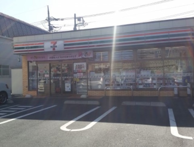 コンビニ　セブンイレブン板橋三園1丁目店（コンビニ）まで184m