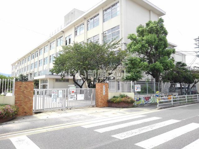 小学校　福岡市立弥永西小学校（小学校）まで110m