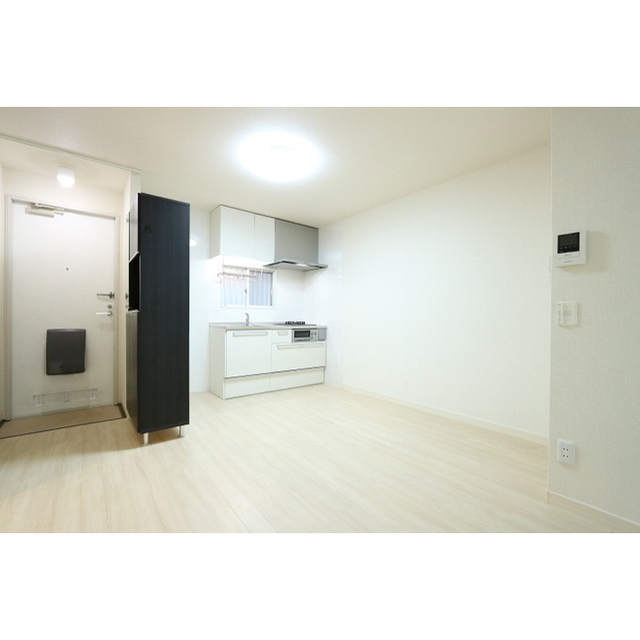 居室・リビング　工事中につき別部屋参考写真