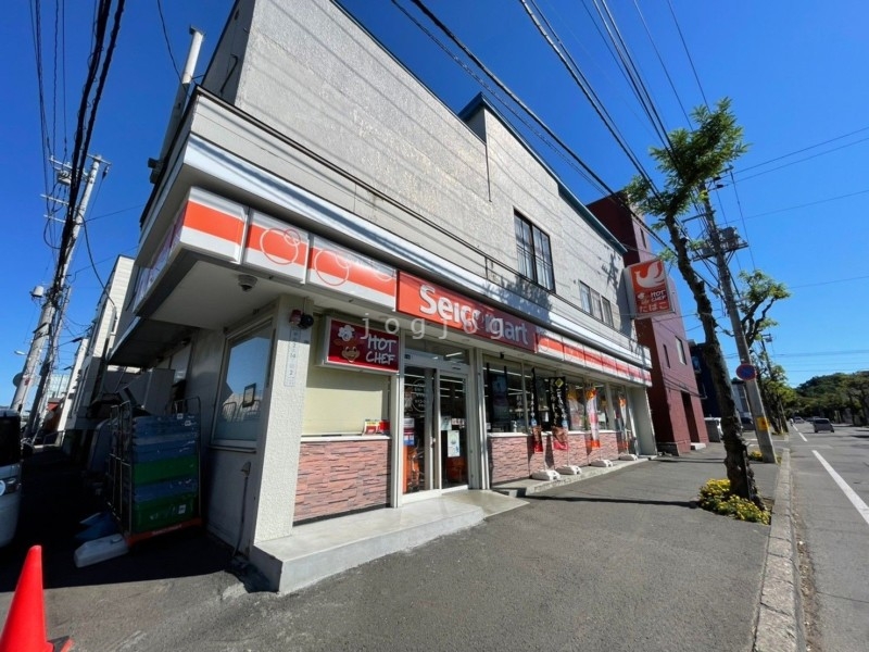 コンビニ　セイコーマート天神山店（コンビニ）まで302m