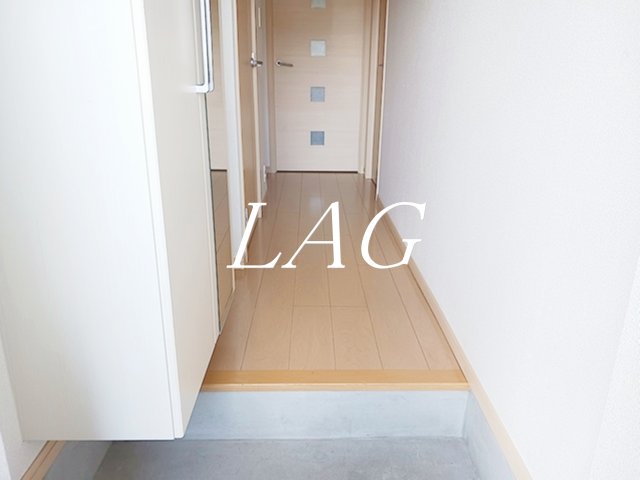 玄関　玄関です。