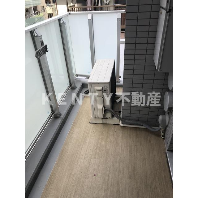 バルコニー　陽当たり良好なバルコニーです
