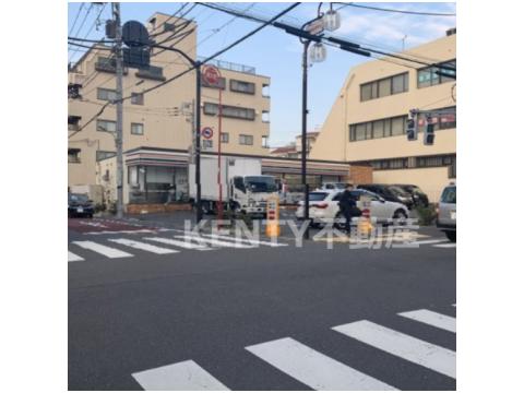コンビニ　セブンイレブン 大田区千鳥町駅前店（コンビニ）まで169m